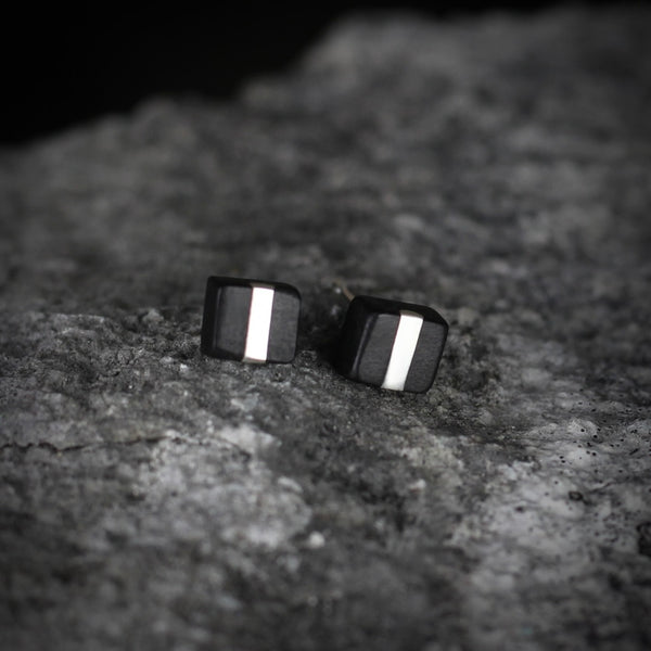 Silver Cubes