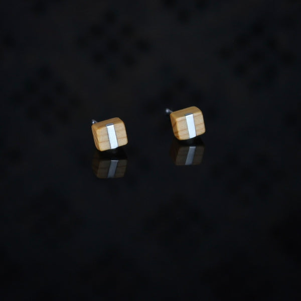 Silver Cubes